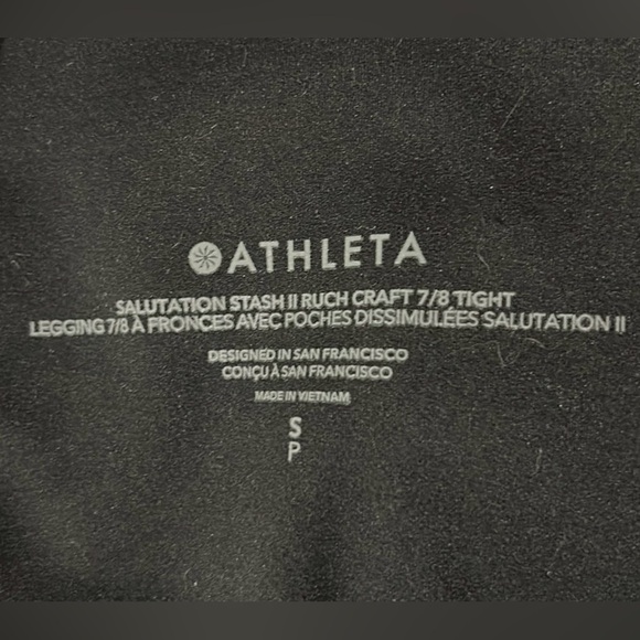 Athleta Leggings Athleisurewear Supersoft Comfy 3/4 Pockets Intricate unique - Picture 2 of 7
